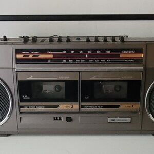 Sears SR3000 Series FM/AM Stereo Reciever with Dual Cassette Player Recorder